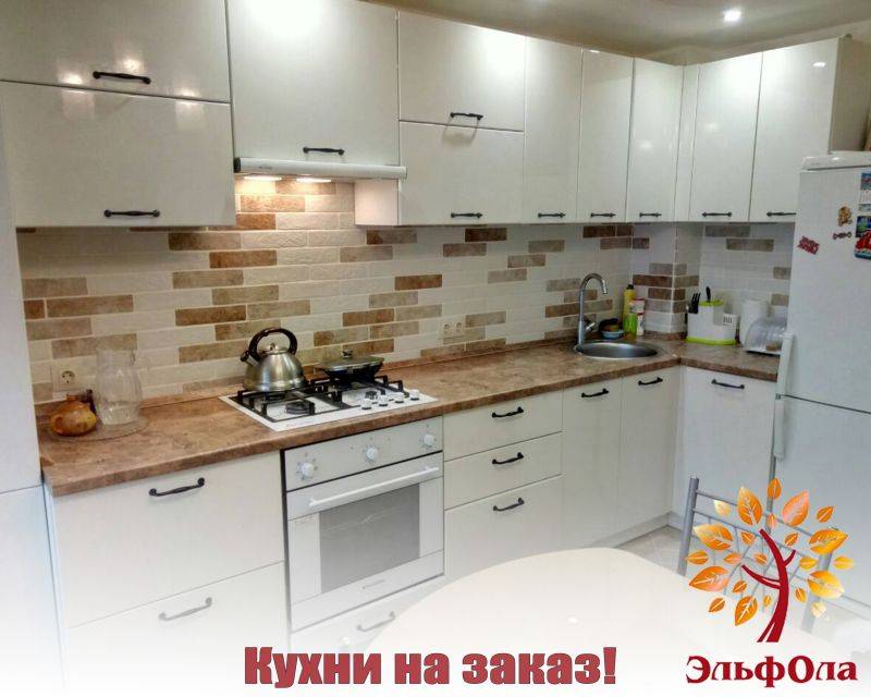 угловая кухня на заказ в Казани